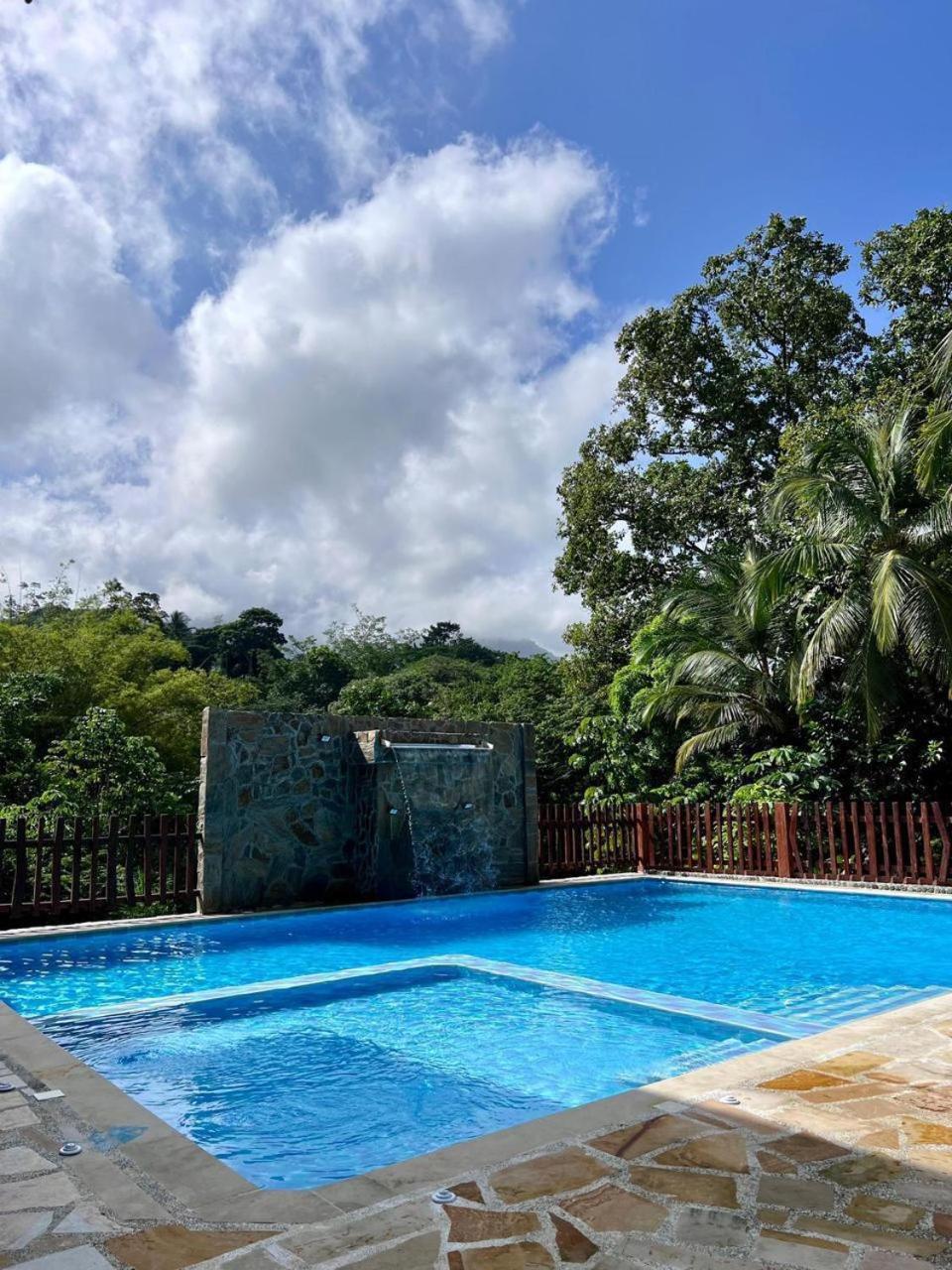 Arca Tayrona Restaurant & Hostal Лос Наранхос Екстериор снимка